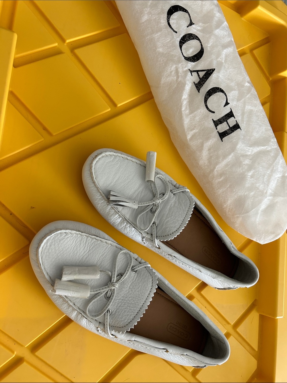 Coach White Leather Tassel Moccasins
